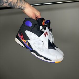 Air Jordan 8